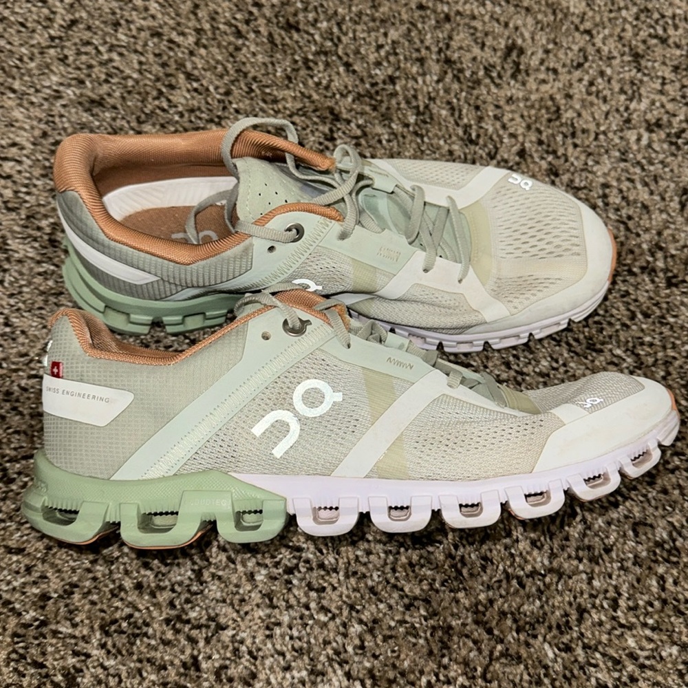 Running shoes